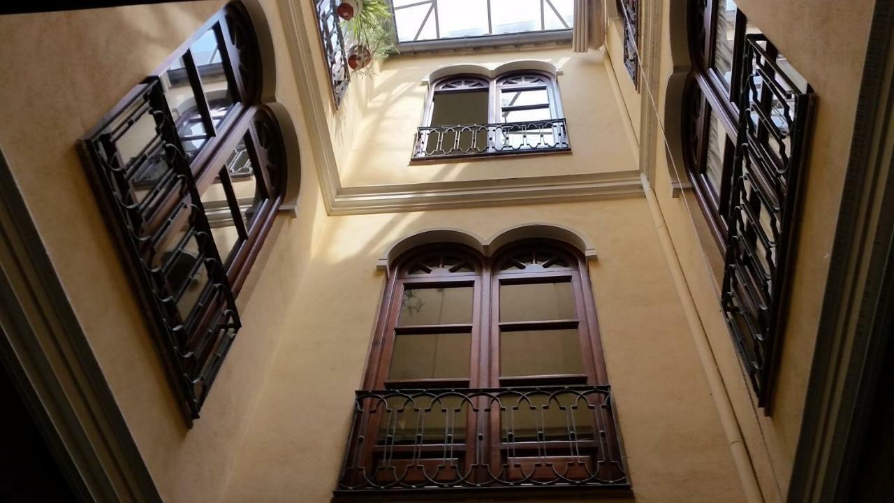 Patio San Jeronimo Casa De Arte Appartement
